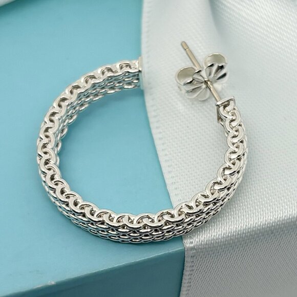 1 Tiffany & Co Somerset Mesh Hoop Huggie Earring Large 1.27" Single Replacement - Picture 1 of 7